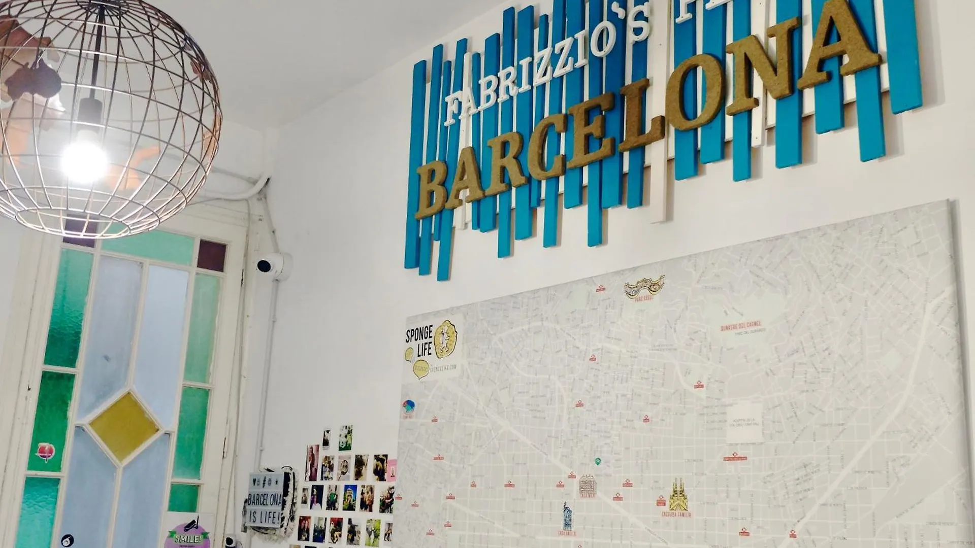 Fabrizzio'S Petit Hostel Barcelona